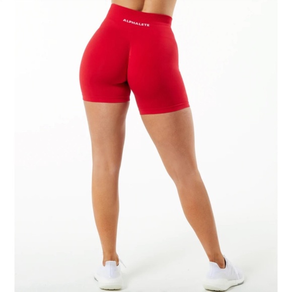 Alphalete Amplify Shorts - Picture 2 of 5